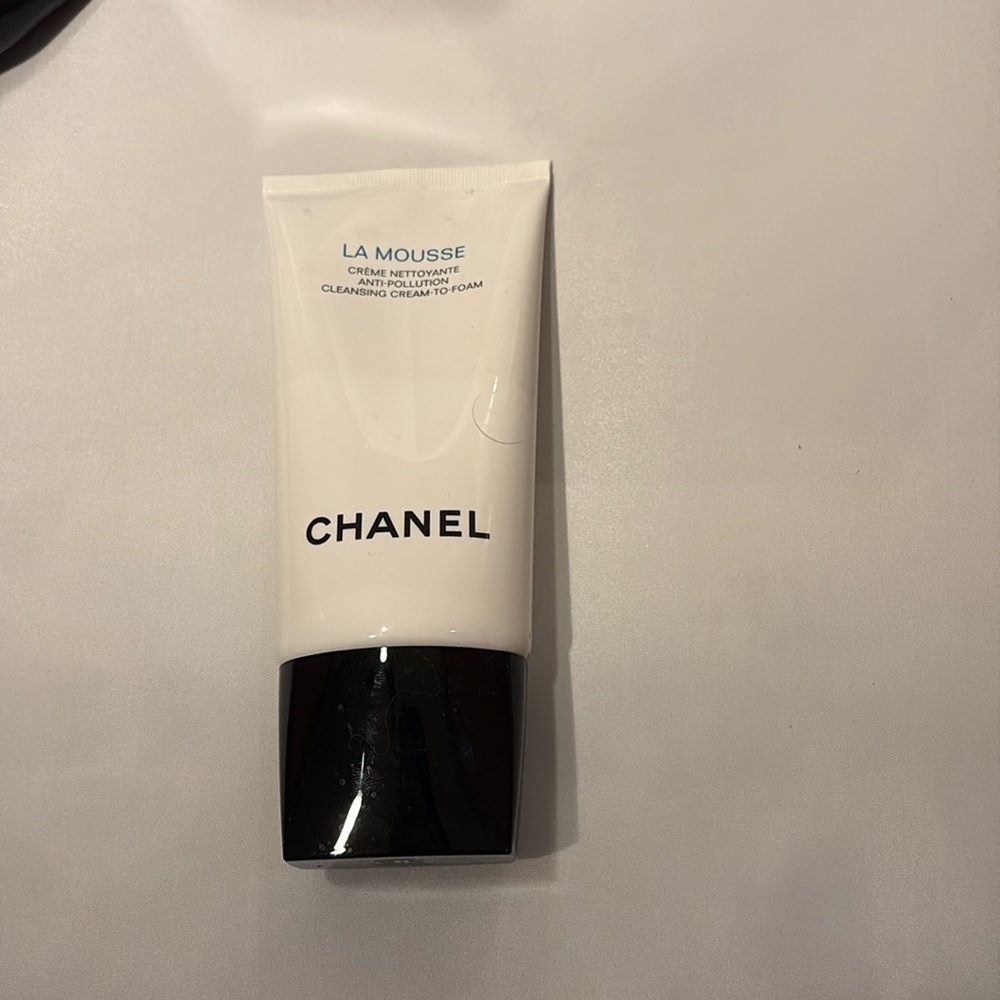 CHANEL La Mousse Cleansing Foam – Brand New | 100% Authentic - Picture 4 of 12